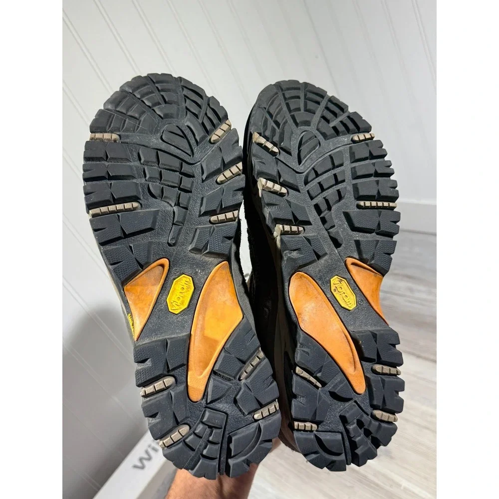 Wenger Swiss Army Anchorage Mid Vibram Hiking Boots MS6104.16 Mens 8.5
